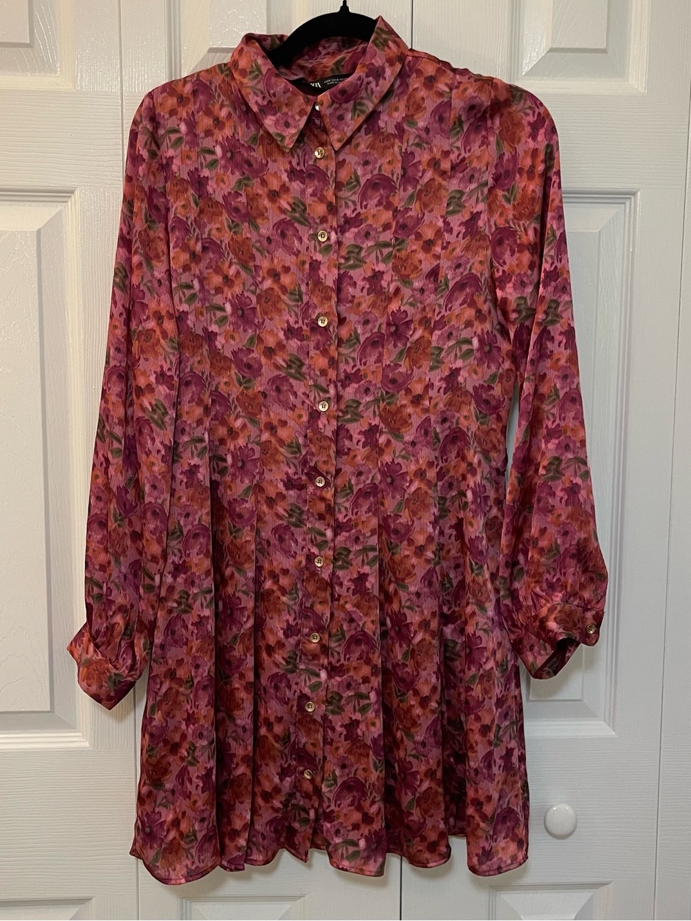 Zara Pink Floral Long-Sleeve Button Dress